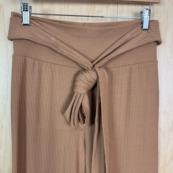 Reformation Women’s Kassie Butterscotch Ribbed Front Tie Pants Size Medium - Picture 6 of 9